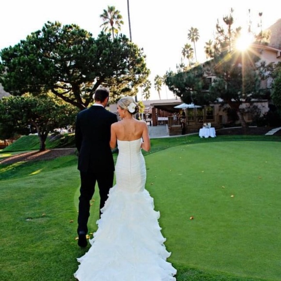 THE WEDDING DAY Wedding dress - Picture 3 of 12
